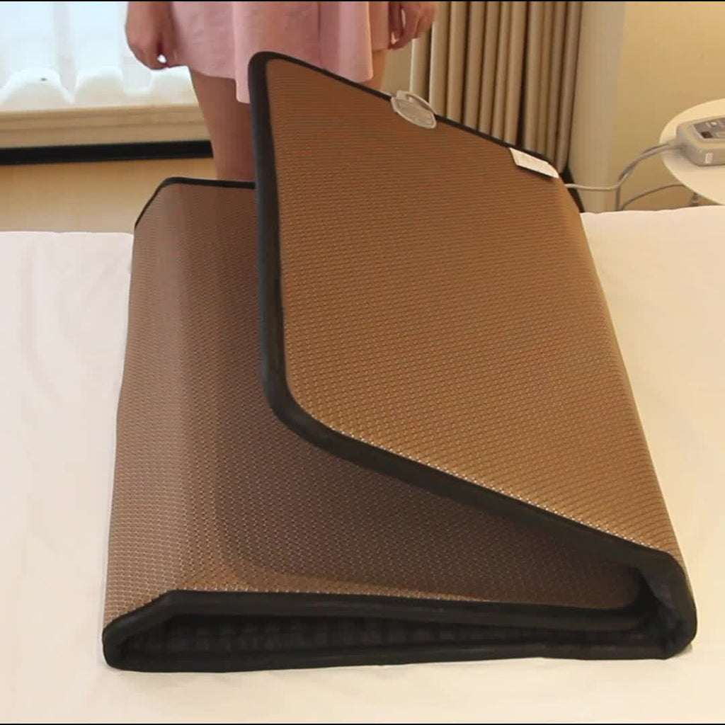 IReviKit Compact Far-Infrared Heating Pad with Amethyst Gems
