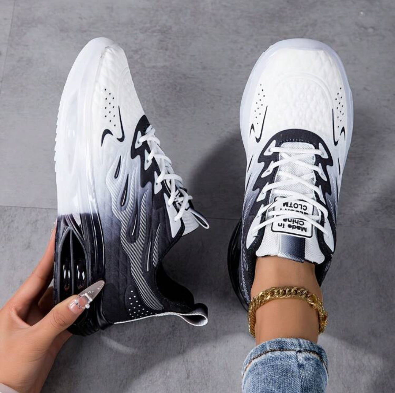 Stylish Orthopedic Sneakers—Lightweight, Double Air-Cushioned & Comfy for All-Day Walking & Running!